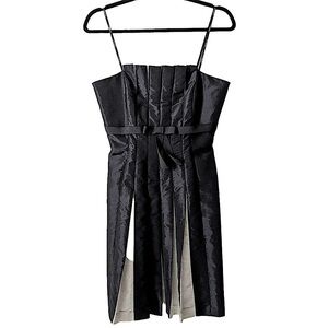 𝅺LAUNDRY by Design Black and White Strapless Pleated Dress Size 6